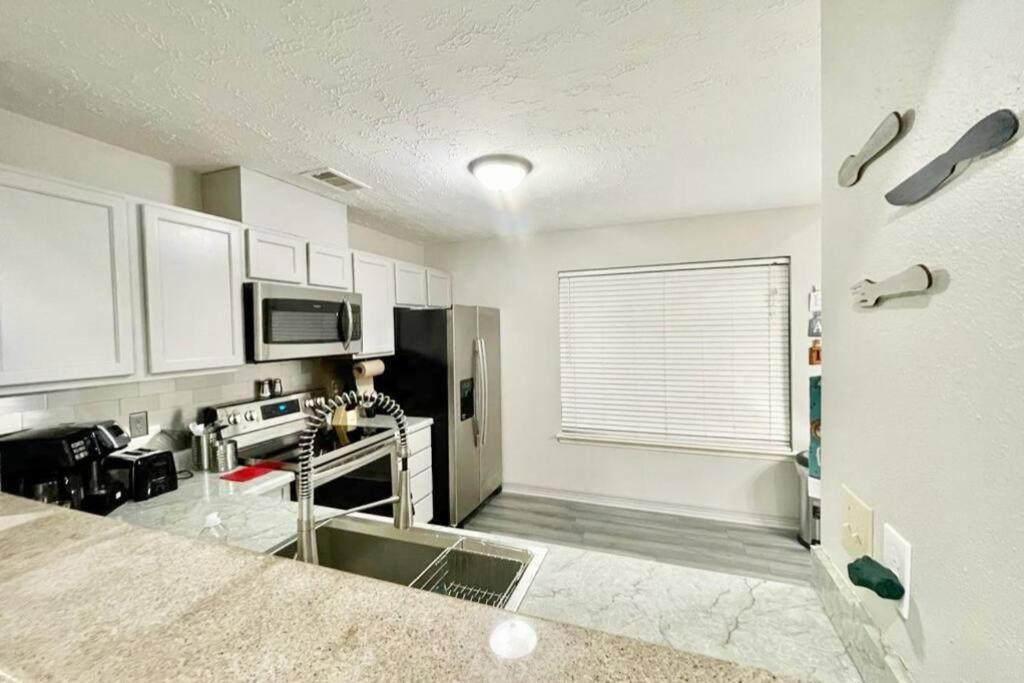 3 Bedroom Entire Home - Centrally Located In Katy, Texas מראה חיצוני תמונה